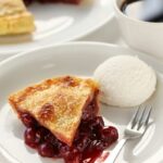 cherry pie with ice cream