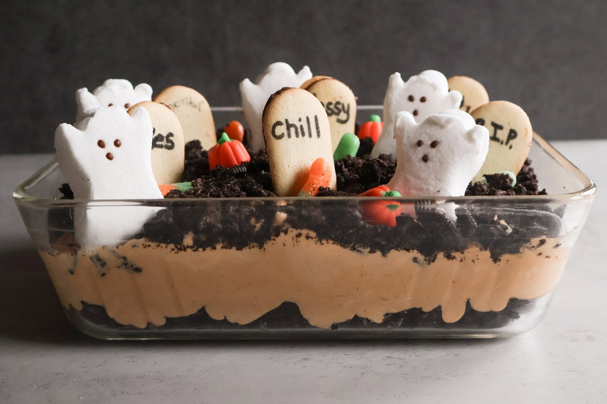 Ghosts in the graveyard in a clear glass dish.