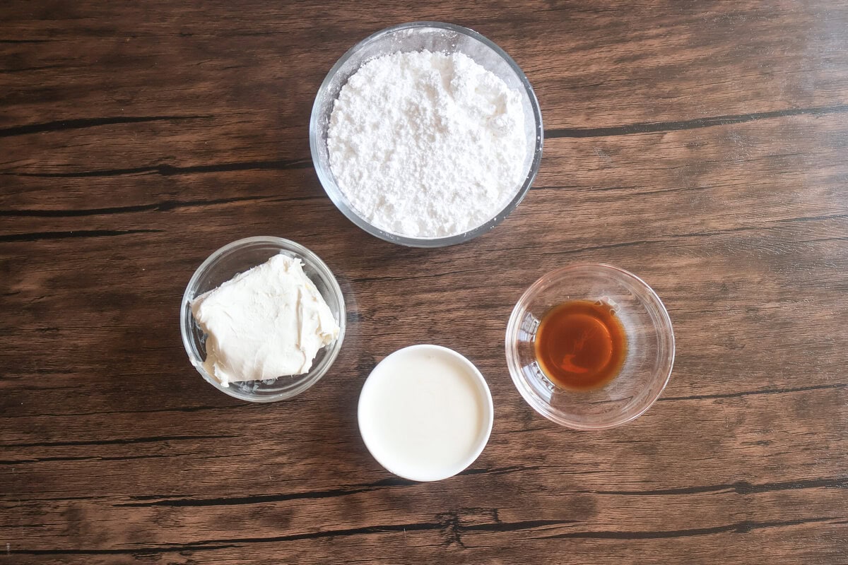 Ingredients for the cream cheese icing.