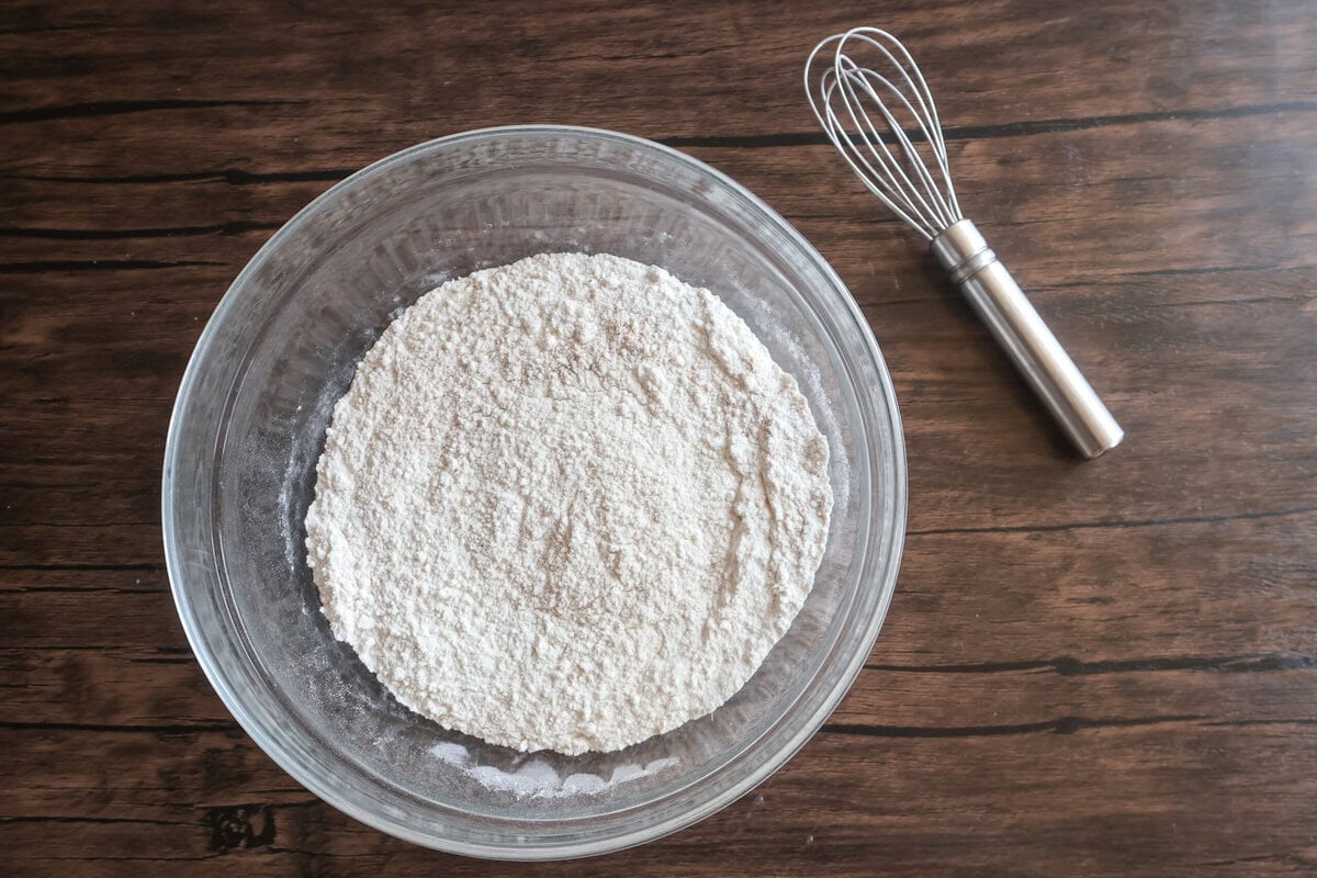dry ingredients with a whisk.