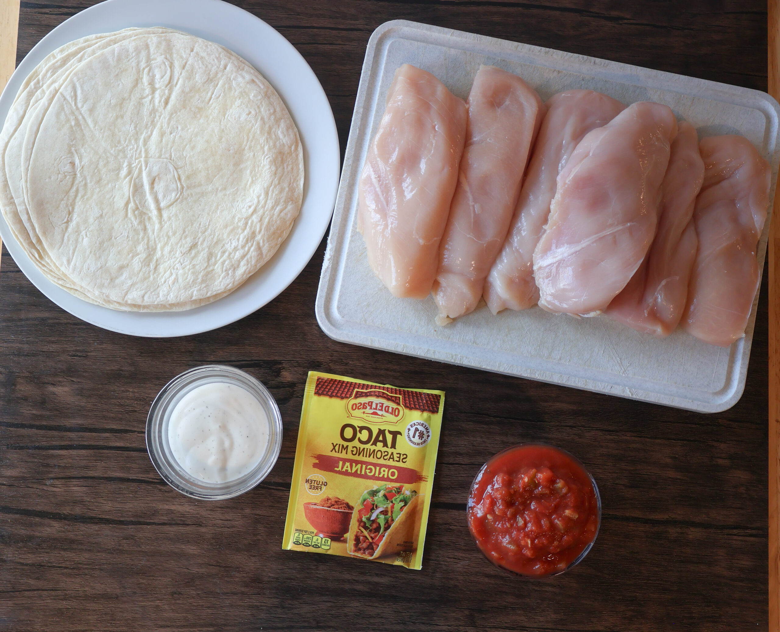 Ingredients for the crockpot chicken tacos.