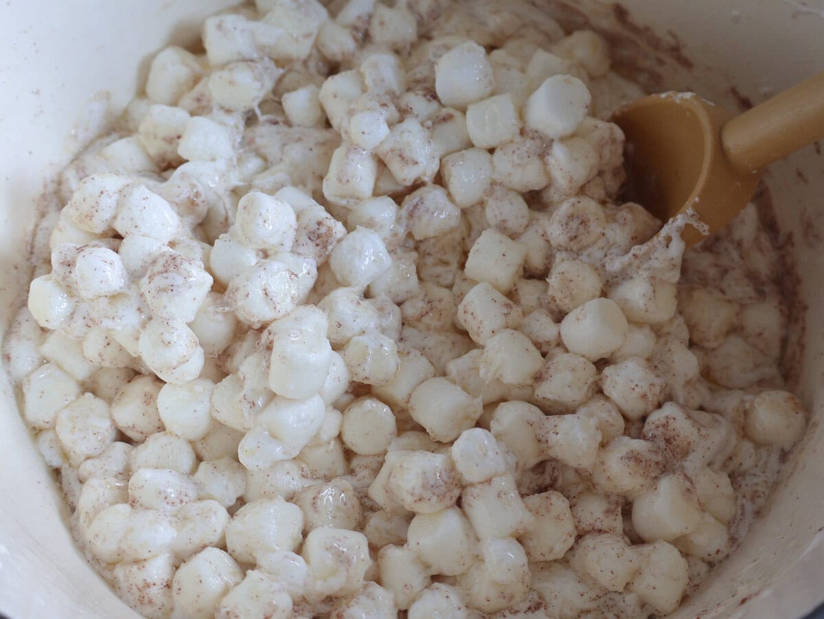 added marshmallows to the browned butter
