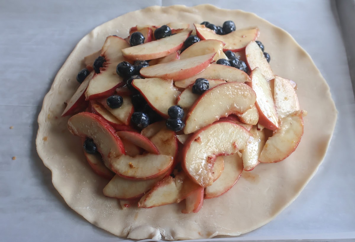 Galette mixture on the pie crust.