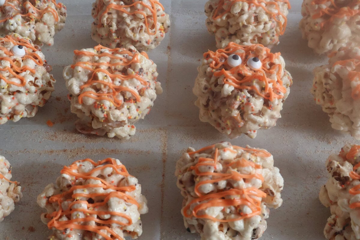 decorated brown butter popcorn balls.